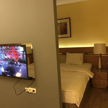 Apartament Ewa Tarnów Buitenkant foto