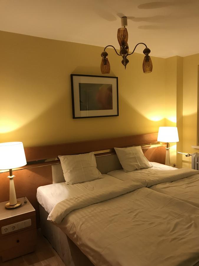 Apartament Ewa Tarnów Buitenkant foto