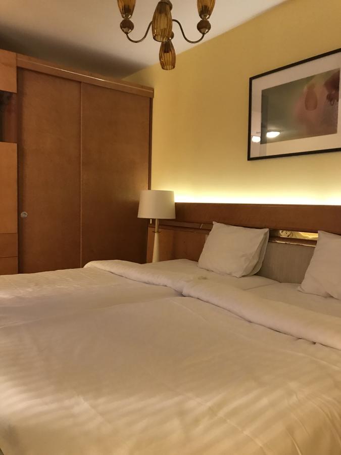 Apartament Ewa Tarnów Buitenkant foto